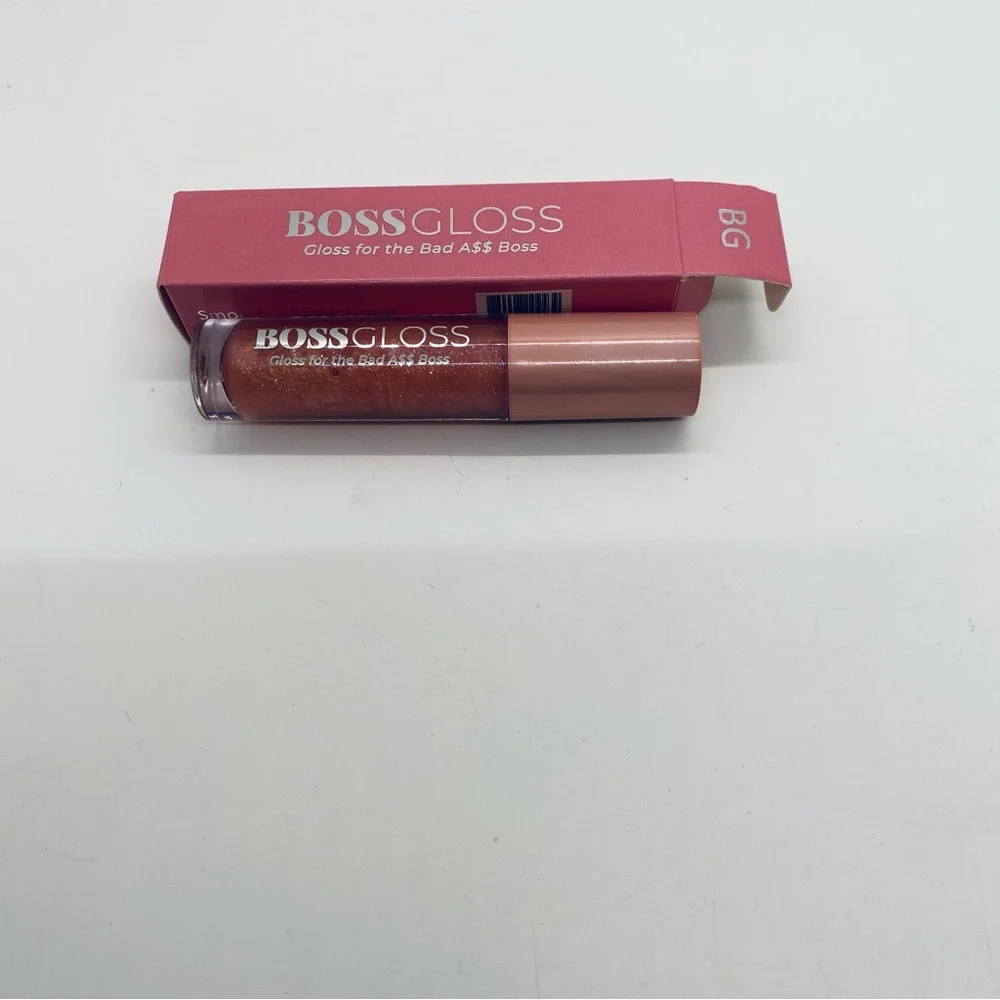 NWT BossGloss Lip Gloss in BreakRoom Blush (sparkly pink) 0.5 ml Full Size